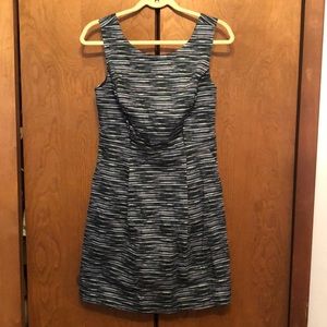 Sleeveless zip down dress from The Limited, size 6, fun blue/green print, NWT